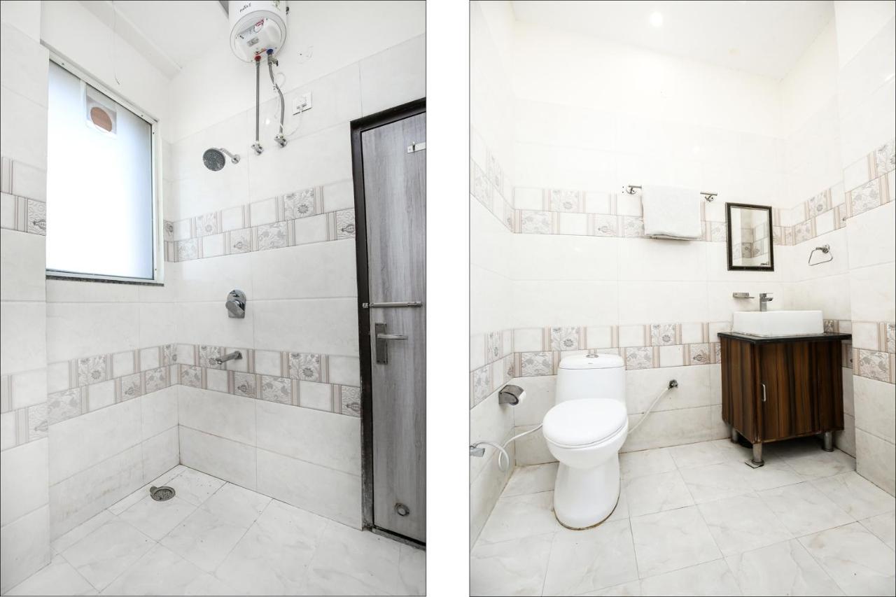 Hotel Woodcrest Zirakpur Chandigarh- Best Family Hotel - Luxurious Rooms - Unit Of Sidham Group Εξωτερικό φωτογραφία